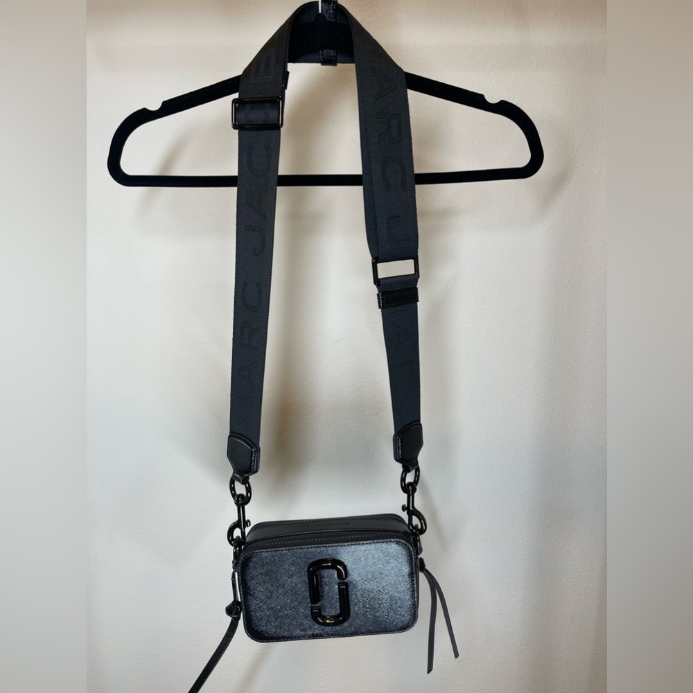The Snapshot DTM in Black Marc Jacobs Saffiano Leather